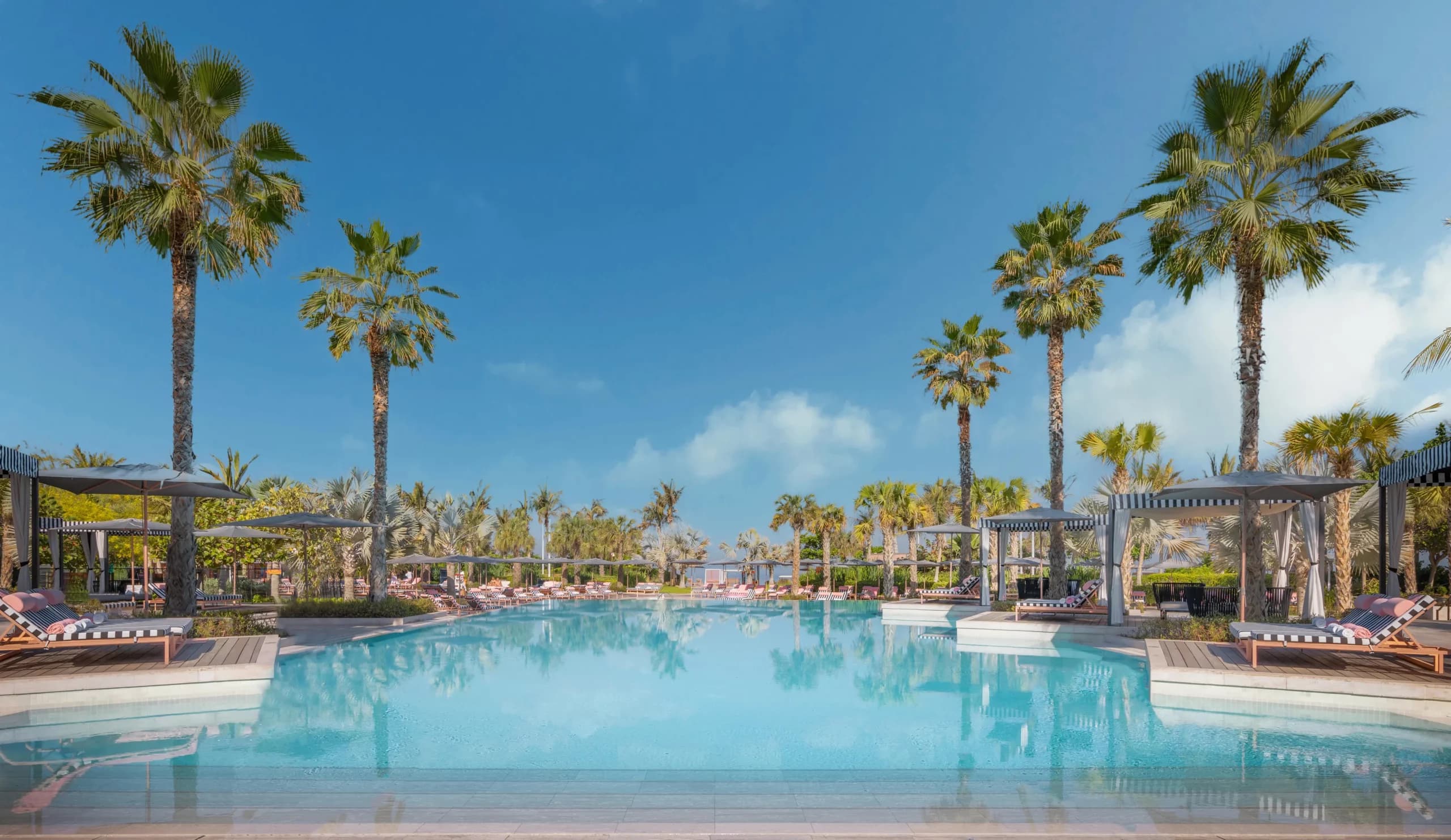 Alizée Pool & Beach - Banyan Tree Dubai venue image