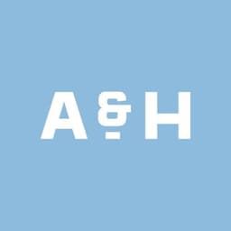 Aprons & Hammers - The Beach logo