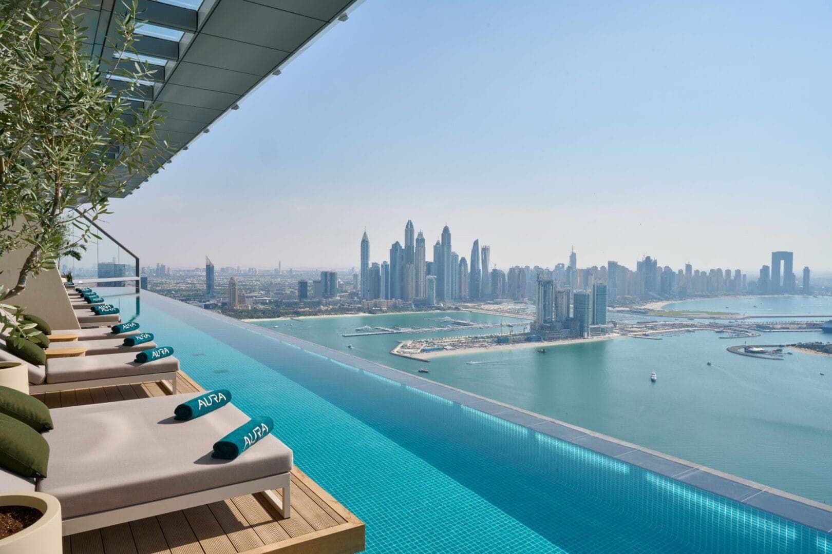 AURA SkyPool Lounge - Palm Jumeirah venue image