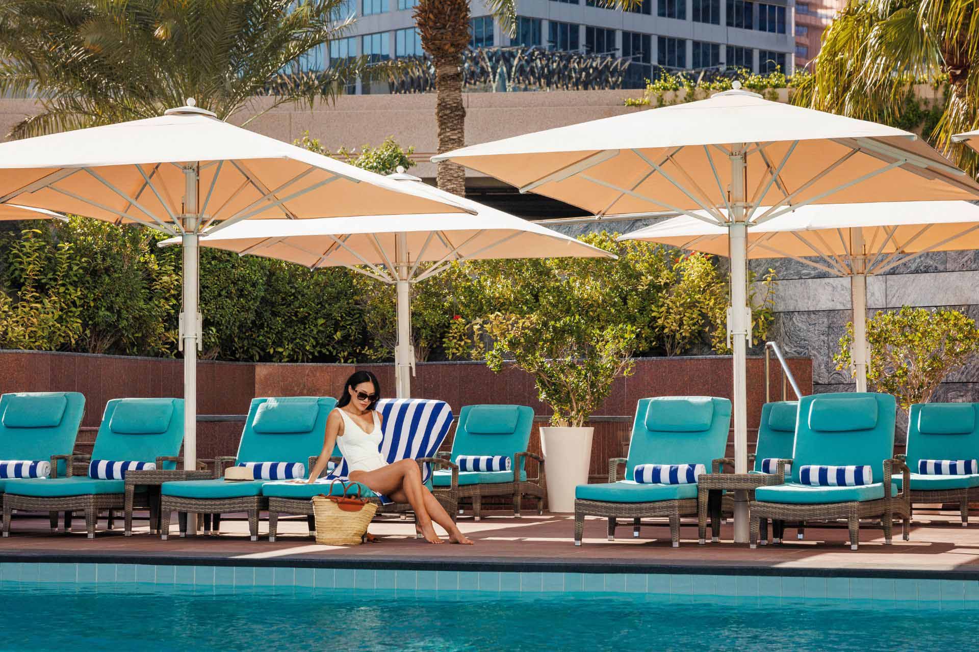 Azuro Pool Bar - Jumeirah Emirates Towers venue image