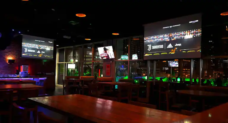 Buffalo Wings & Rings - DIFC venue image
