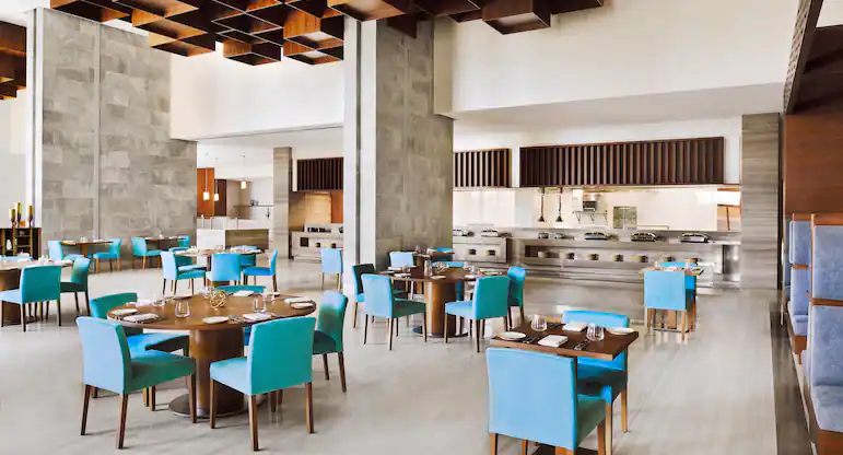 Cuisines - Holiday Inn Dubai Al-Maktoum Airport venue image