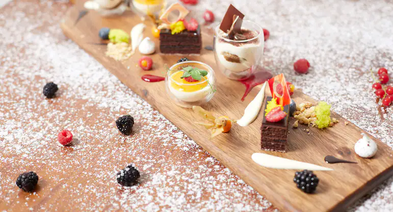 Manzoni Bistro & Bar - Pullman Dubai Jumeirah Lakes Towers venue image