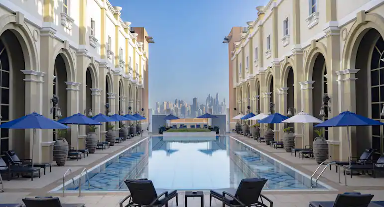 Skyline Pool Bar - Oaks Hotel Ibn Battuta Gate Dubai venue image