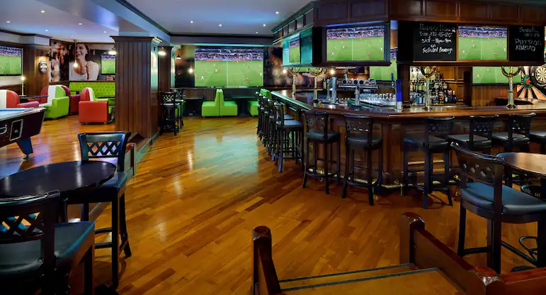 Somerset's Bar - Mövenpick Hotel & Apartments Bur Dubai venue image