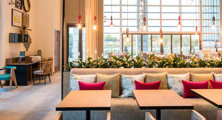 Zeste - Holiday Inn Dubai Festival City venue image