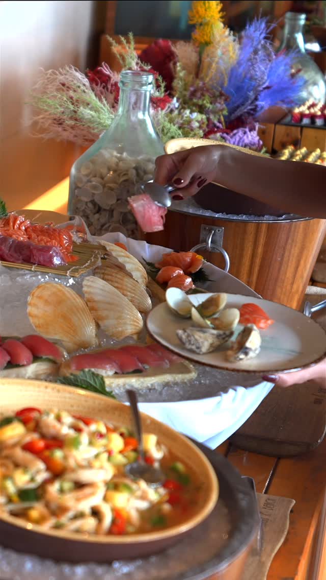 Amazing Sundays Brunch deal image