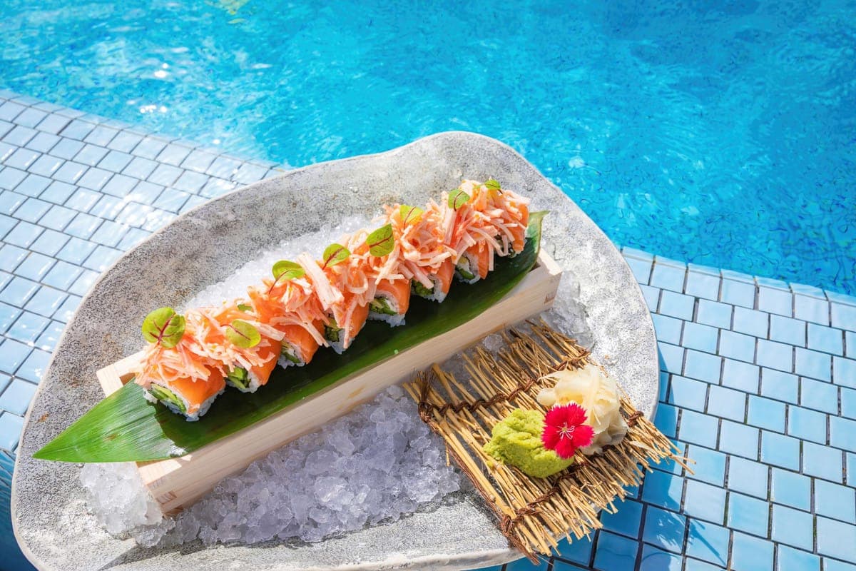 Swim Up Pool Bar - Kempinski Hotel & Residences Palm Jumeirah venue image