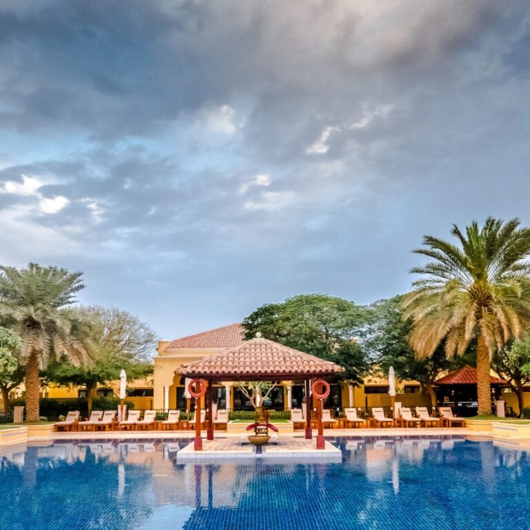 Weekday Pass Splash Pool Bar Dubai Polo & Equestrian Club dizzer